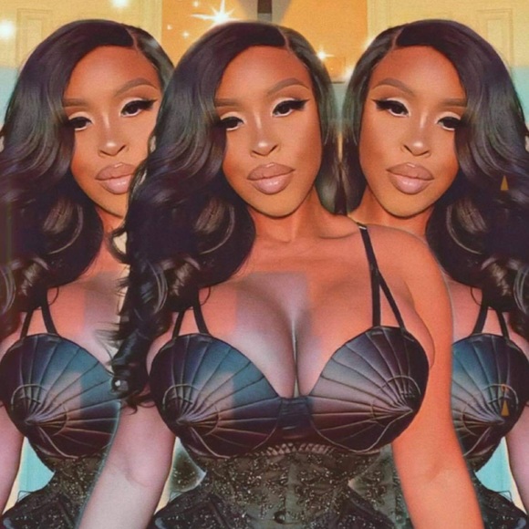 Meet Your Posher, Morgan! - Picture 2 of 8